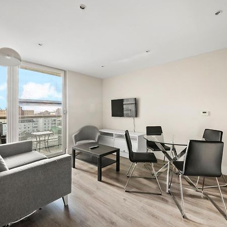 Londwell, Canary Wharf Skyline Balcony Suite Londen Buitenkant foto
