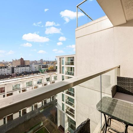 Londwell, Canary Wharf Skyline Balcony Suite Londen Buitenkant foto