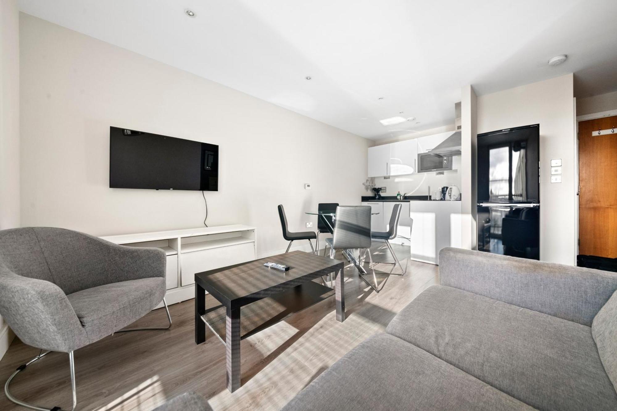 Londwell, Canary Wharf Skyline Balcony Suite Londen Buitenkant foto